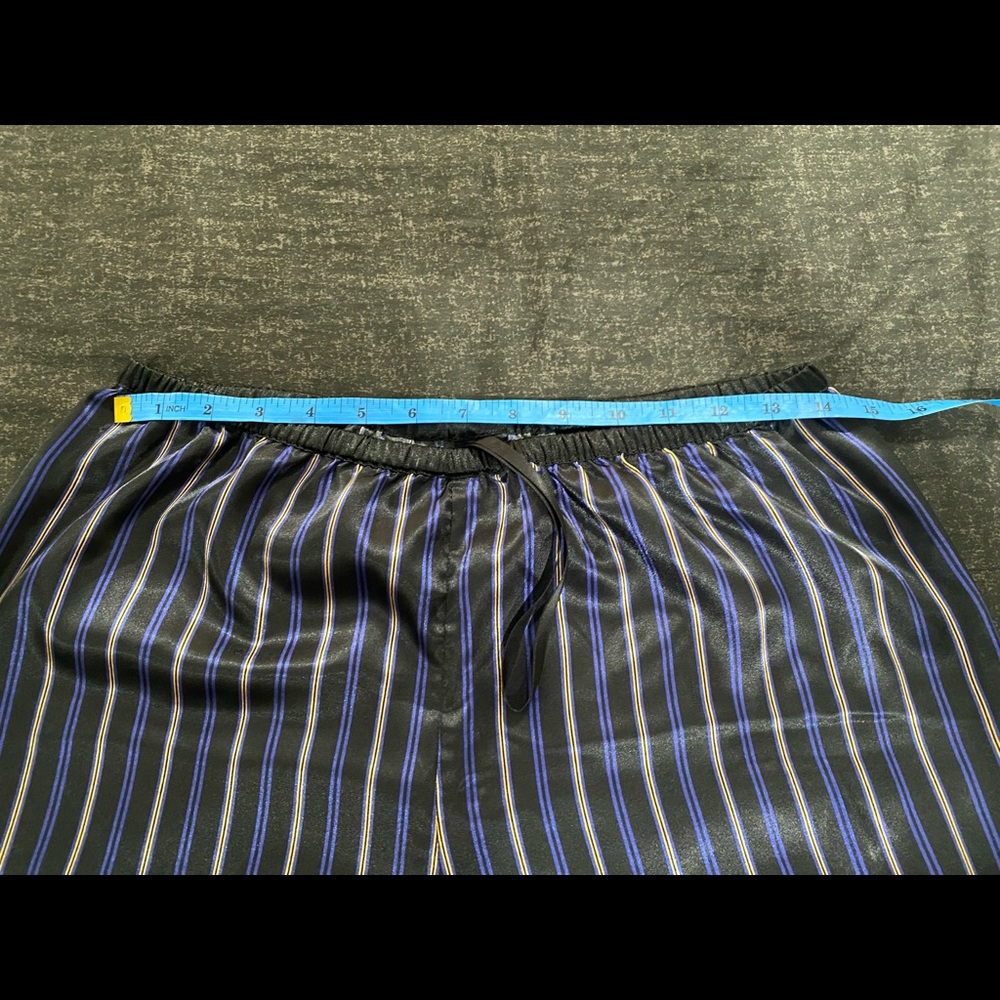 Jones New York PJ - Picture 7 of 7